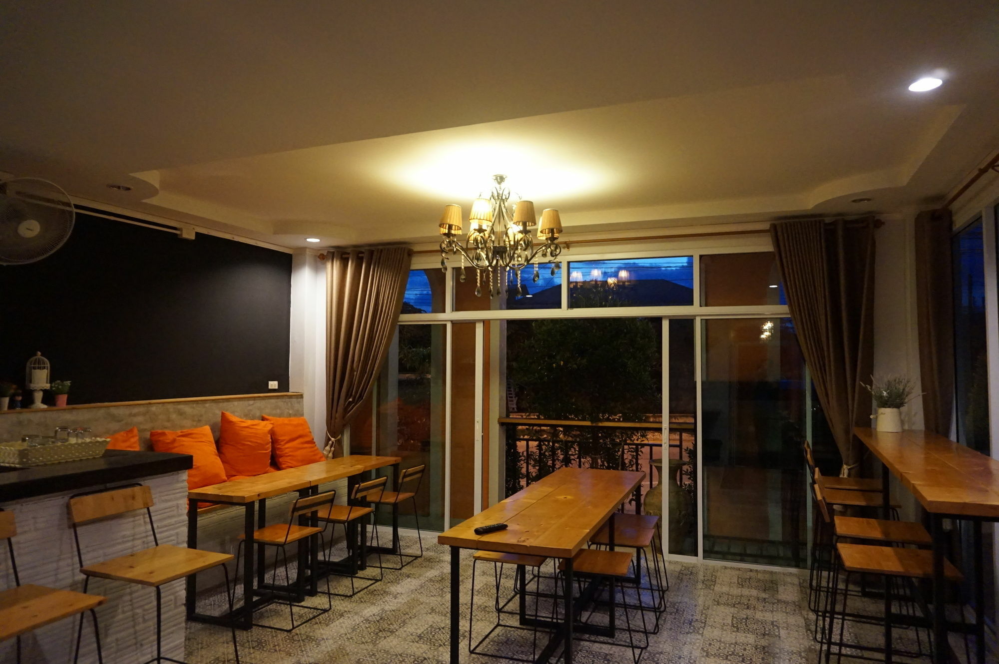 Pps Home Сурин Екстериор снимка